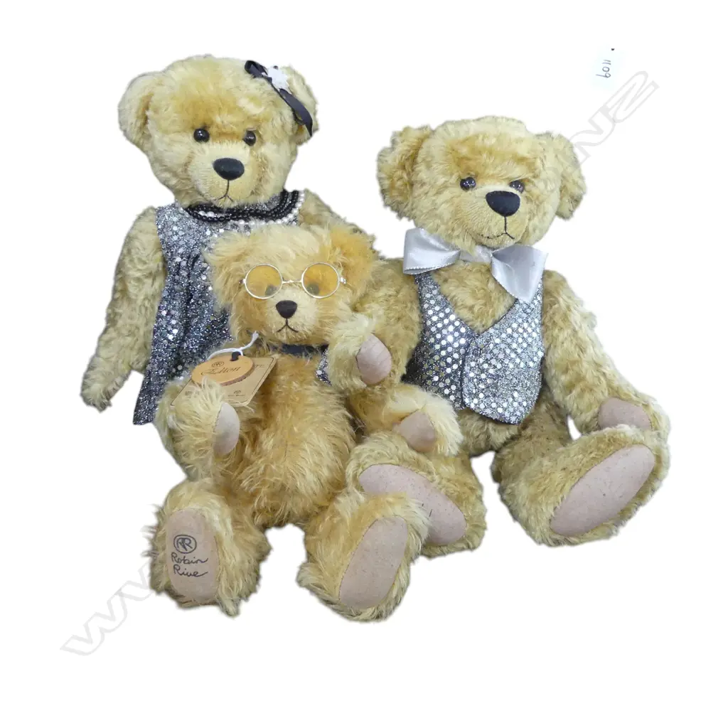 3 ROBIN RIVE 'COUNTRYLIFE' TEDDY BEARS; CELEBRATION TED, PARTY GIRL & ELTON Image 1++