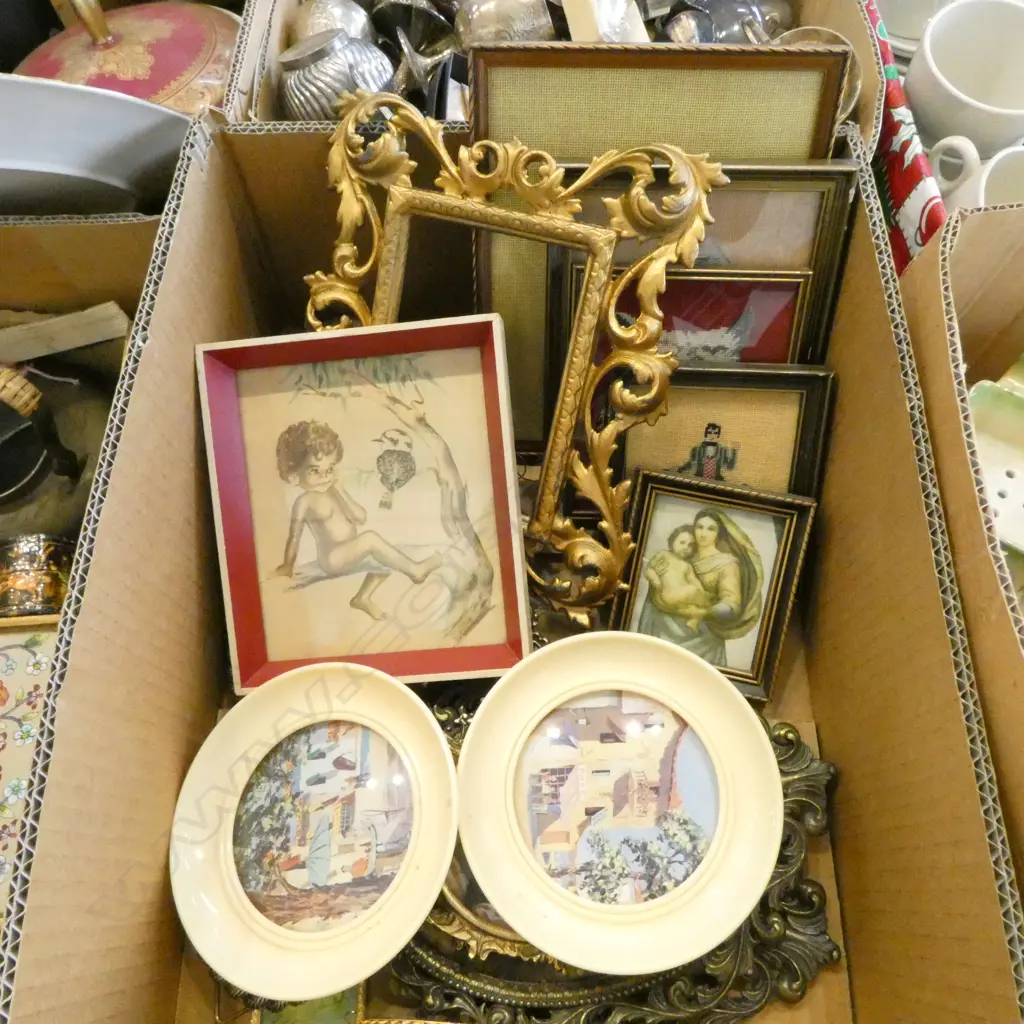 ASST. FRAMES Incl. FRAMED AUSTRALIAN BOY PRINT 150x120mm Image 1++