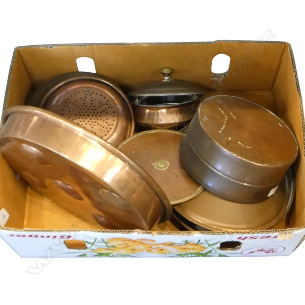 ASST. COPPER/METAL KITCHENWARE Image 1++