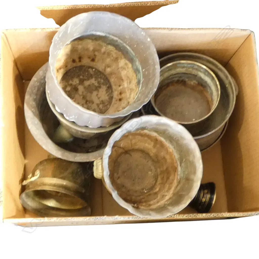 ASST. BRASS POTS ETC Image 1++