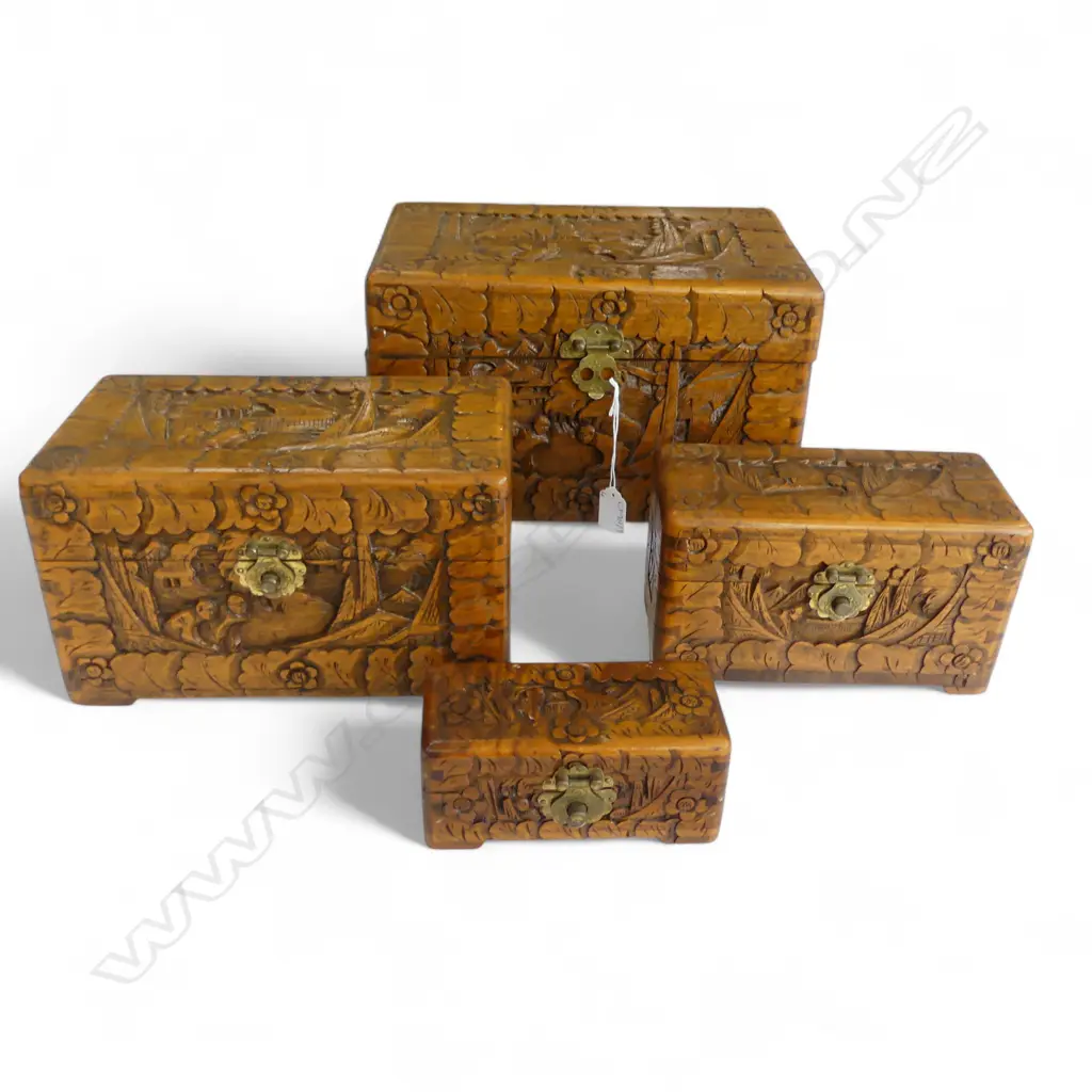 4 GRADUATING CAMPHOR BOXES W.150 - 300mm Image 1++