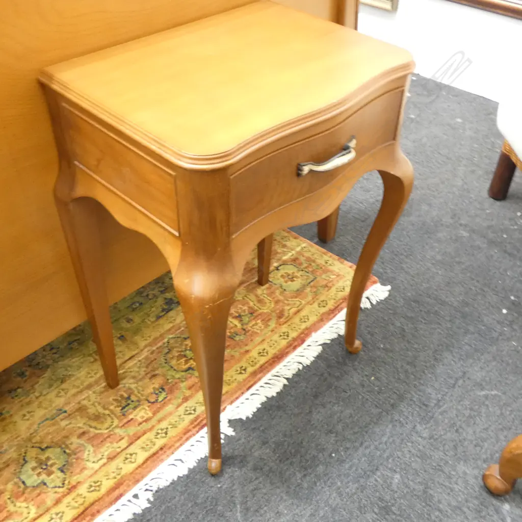 RARE VINTAGE 11 PCE KAURI BEDROOM SUITE MADE FOR QUEEN EII & PRINCE PHILLIP'S VISIT TO HAMILTON IN 1953 Image 1++