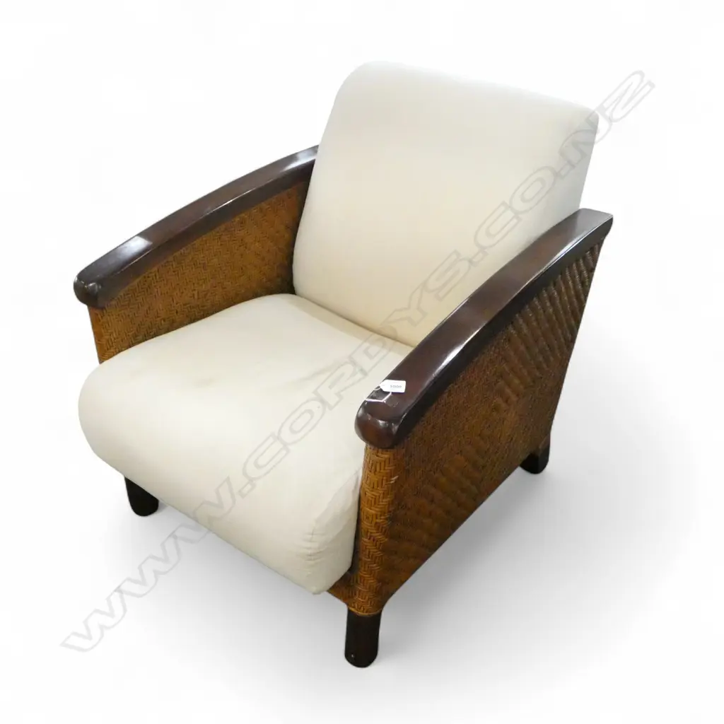 UPHOLSTERED BERGERE ARM CHAIR Image 1++