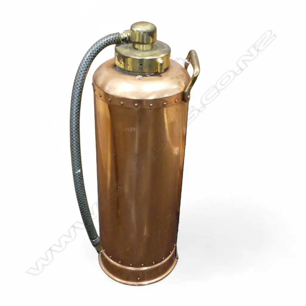 OLD COPPER FIRE EXTINGUISHER H.570mm modern hose attached Image 1++