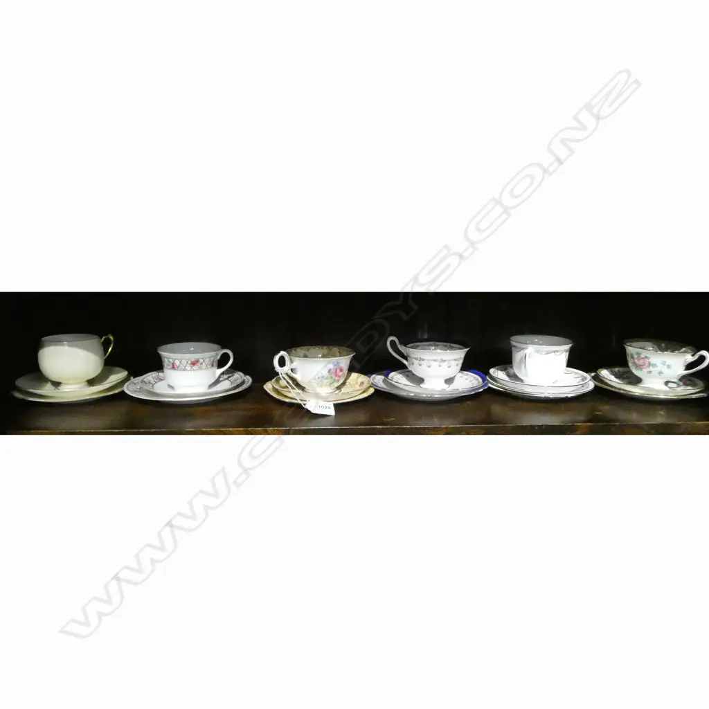  6 SHELLEY CHINA CSPS MIXED PATS Image 1++