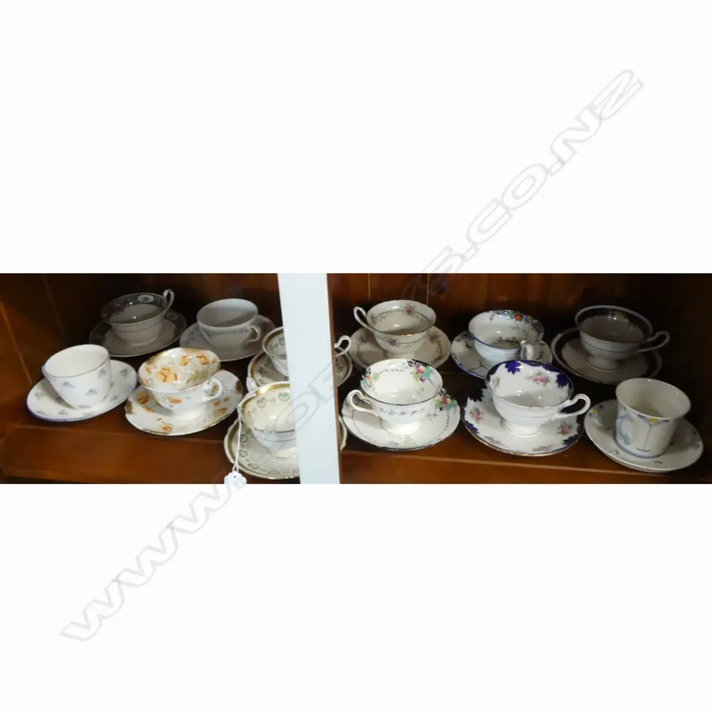 12 SHELLEY CHINA C/SS MIXED PATS Image 1++