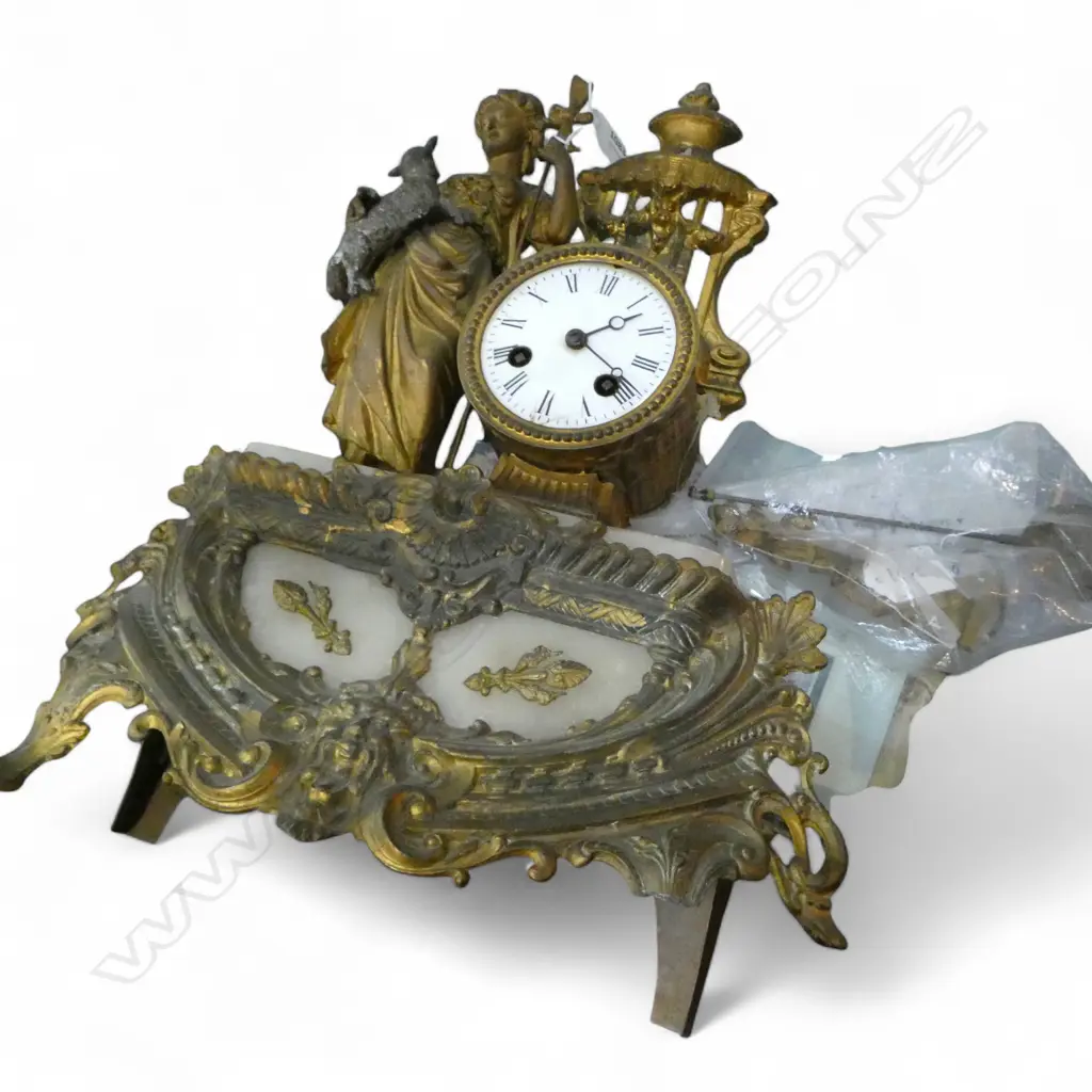ORNATE MANTEL CLOCK H.450mm FAULT Image 1++