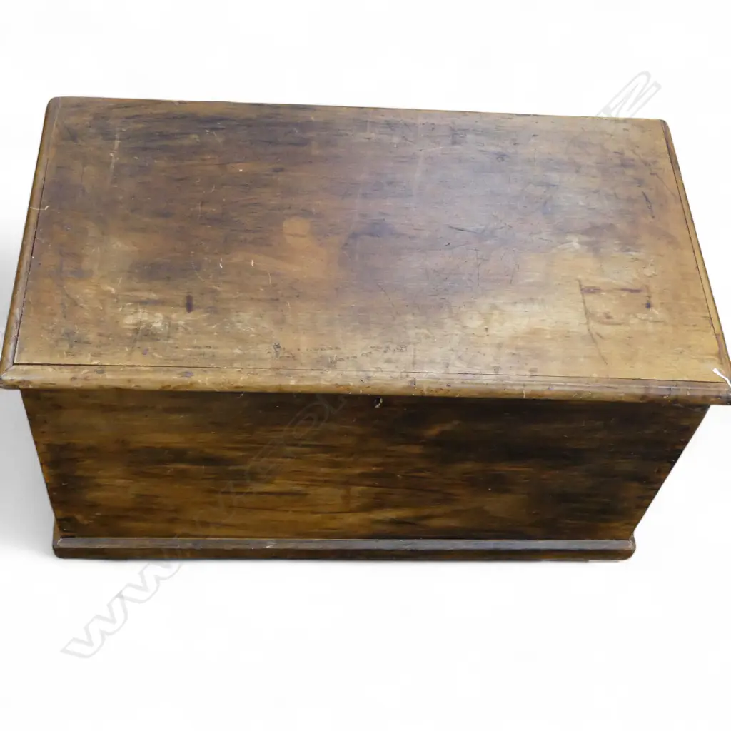 WOODEN BLANKET BOX 950x515x530mm Image 1++