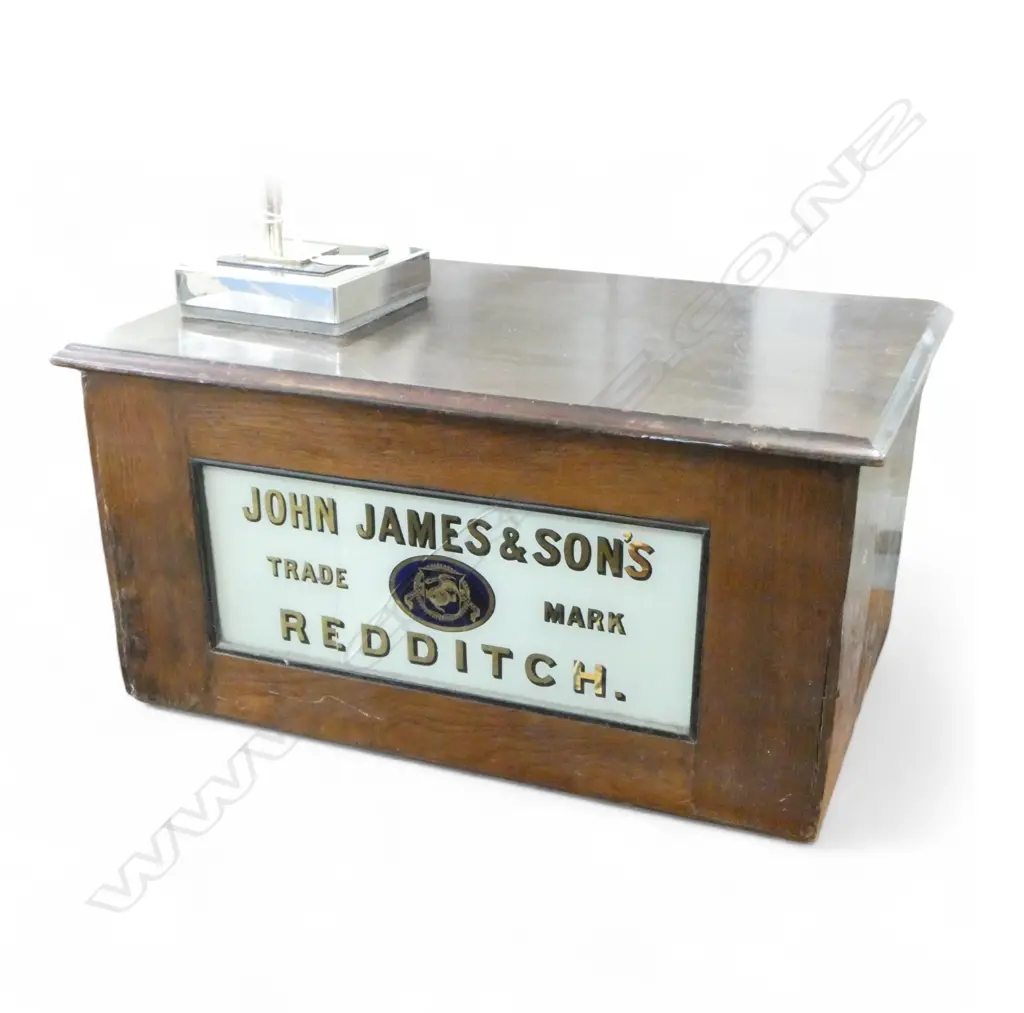 3 DRAWER COUNTER CABINET, JOHN JAMES & SON REDDITCH, 500x330x250mm, front glass panel cracked Image 1++