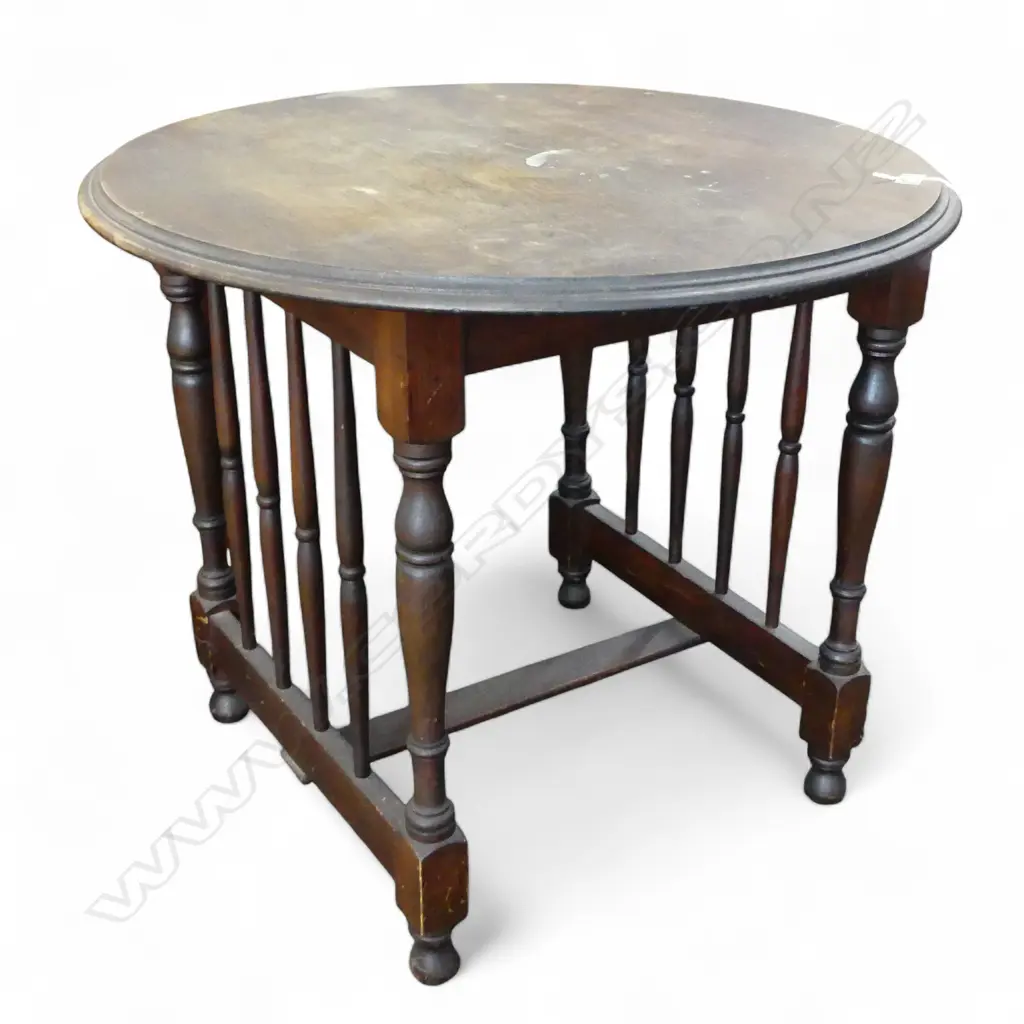 ROUND SIDE TABLE Dia.720 H.610mm Image 1++