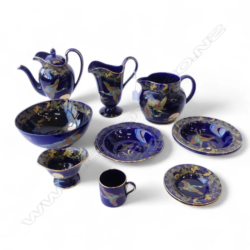 SMALL COLLECTION GOLDEN LION & GOLDEN MOON CHINA Image 1++