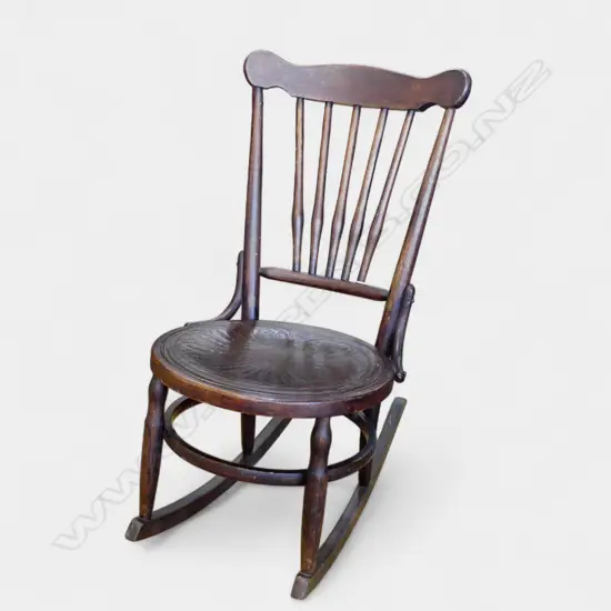 ROCKING CHAIR