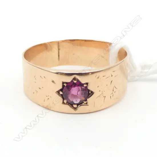 15ct ROSE GOLD & PINK STONE RING 4.41gms (Wear to top of stone) size W