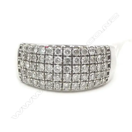 10ct WHITE GOLD & MULTI DIAMOND RING with grid of 12 x 5 (60) bead set DIAMONDS 4.3gms SIZE Q