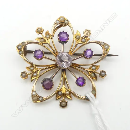 EDWARDIAN 9ct AMETHYST & SEED PEARL BROOCH PENDANT 5.6gms 35mm dia