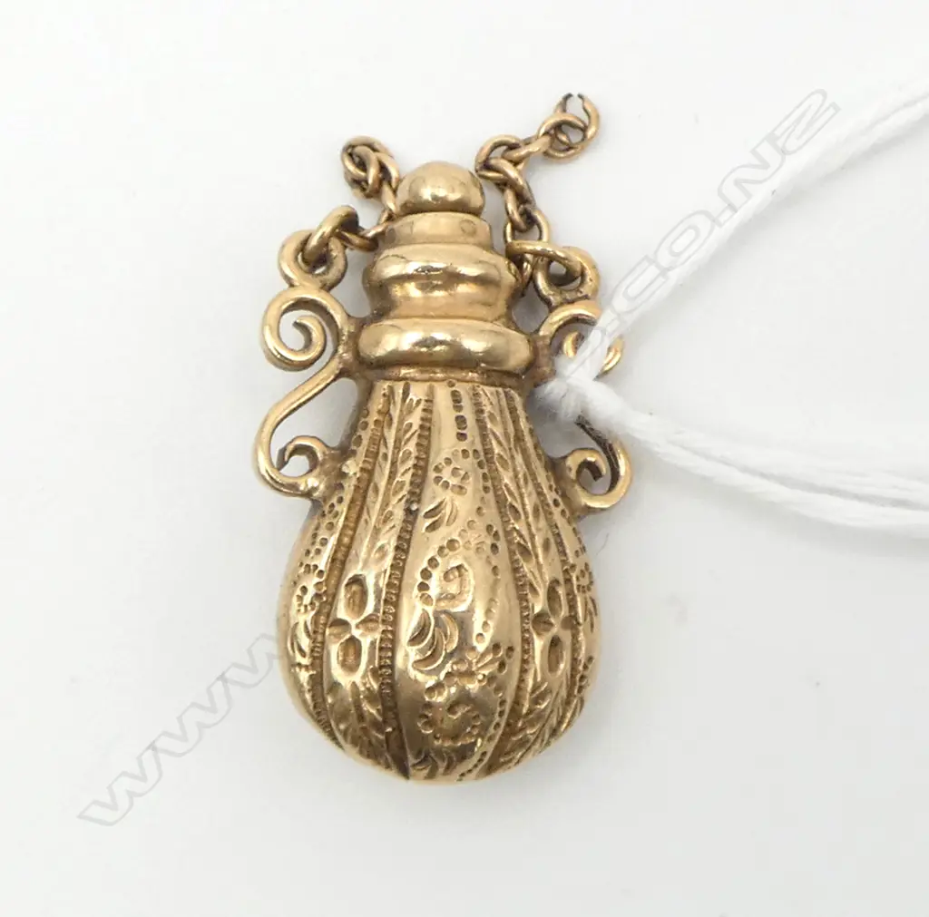 9ct ROSE GOLD SCENT PHIAL PENDANT chain top needs connecting 8gms Image 1++