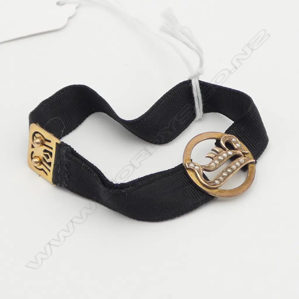 c1900 9ct GOLD MOUNTED & SEED PEARL BLACK RIBBON BRACELET 2 to 3gm gold weight    Image 1++