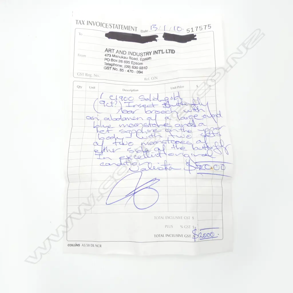 GOLD MOONSTONE AND SAPPHIRE BUG BROOCH W.50mm. 5.0gms testing as 14/15ct gold & (hand written valuation 13/1/10) Image 1++