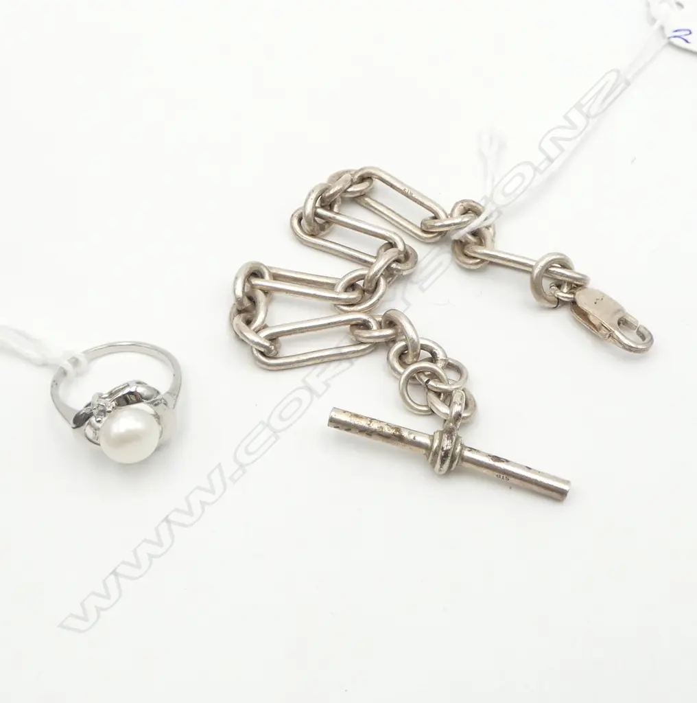 STG SILVER CHAIN BRACELET 24.79gms & COSTUME PEARL RING Image 1++