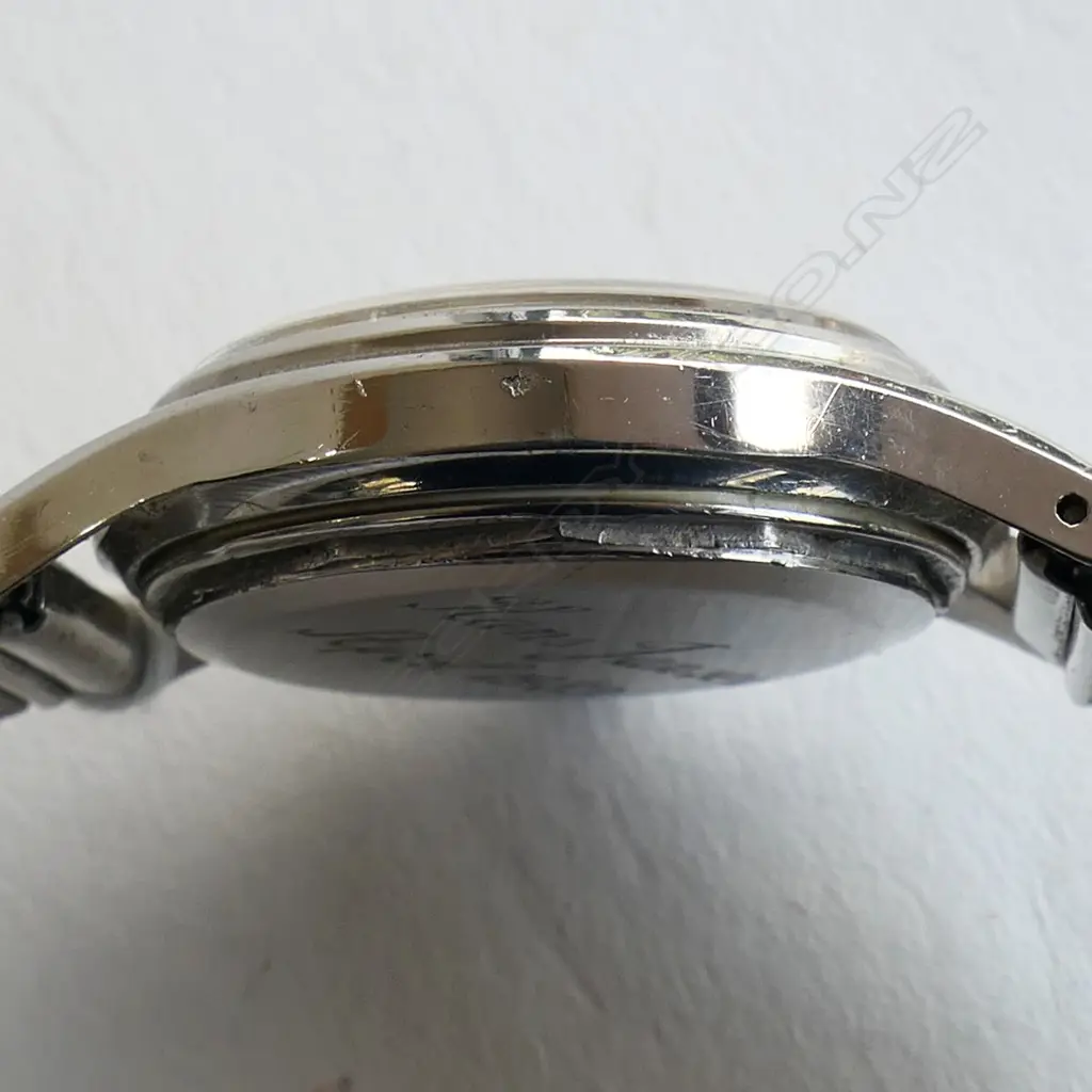 VINTAGE HEUER AUTOMATIC 'SELF WINDING'  GENT'S WRISTWATCH. Running Image 1++