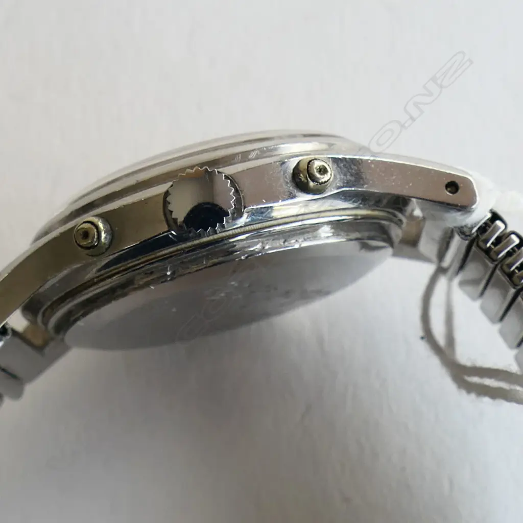 VINTAGE HEUER AUTOMATIC 'SELF WINDING'  GENT'S WRISTWATCH. Running Image 1++