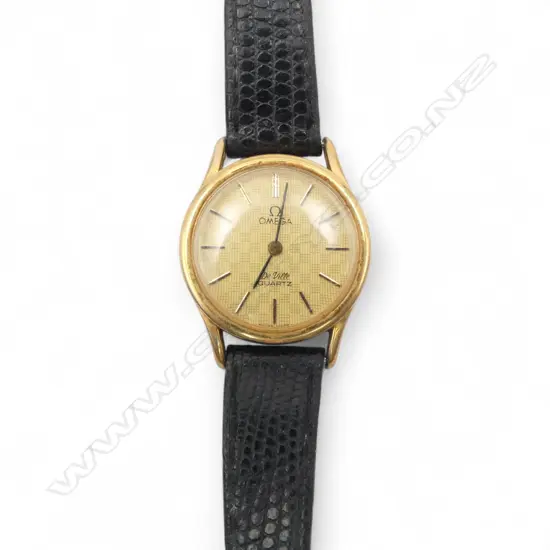VINTAGE OMEGA quartz DE VILLE LADIES WRISTWATCH  not running 