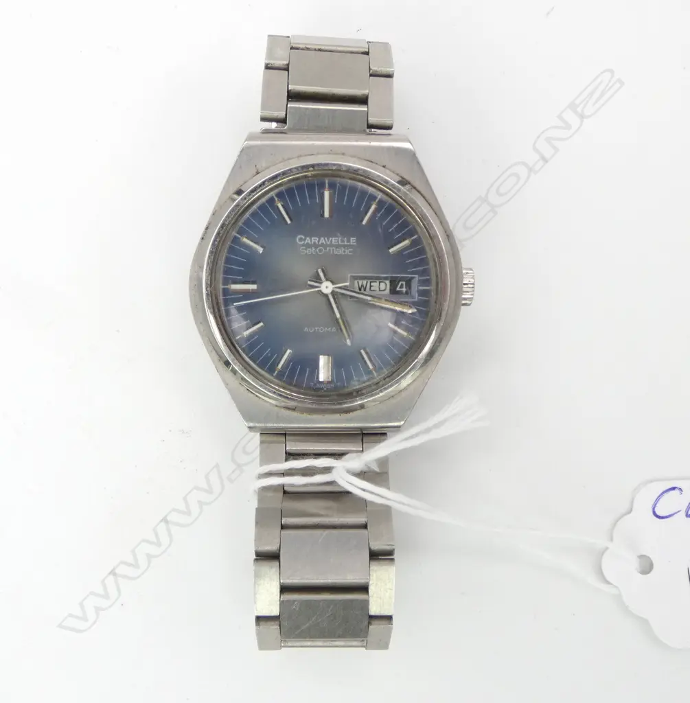 VINTAGE BULOVA 'CARAVELLE' 'set-o-matic' GENT'S WRISTWATCH in box. Running  Image 1++