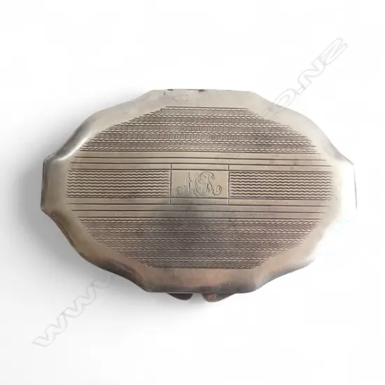 SILVER ART DECO LGE COMPACT with internal mirror 87gms