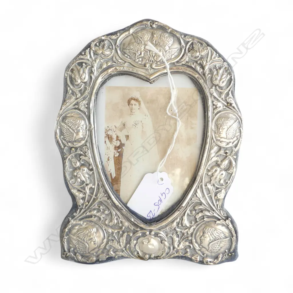 Edwardian silver angel head photo frame. Birmingham 1906. H.180mm Image 1++