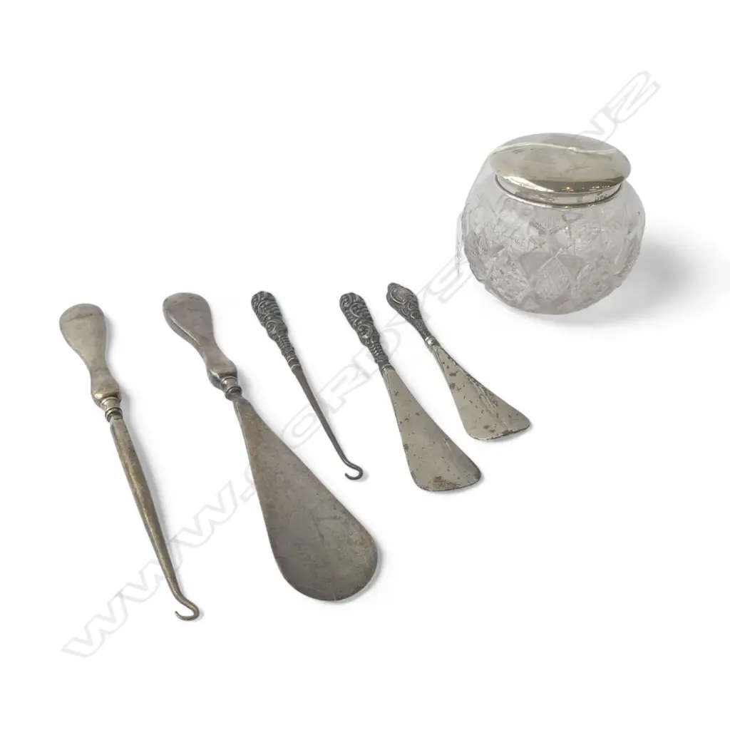 STG SILVER LIDDED CONTAINER (27.3gms) + 5 STG HANDLED TOOLS; 3 SHOE HORNS, 2 BOOT HOOKS) Image 1++