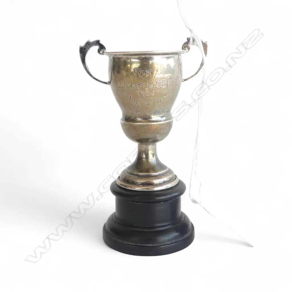 STG SILVER TROPHY, 'IONA, DOMESTIC CUP 1930, L. SCOWN', BIRMINGHAM 1929, 12.71gms, H.60mm Image 1++