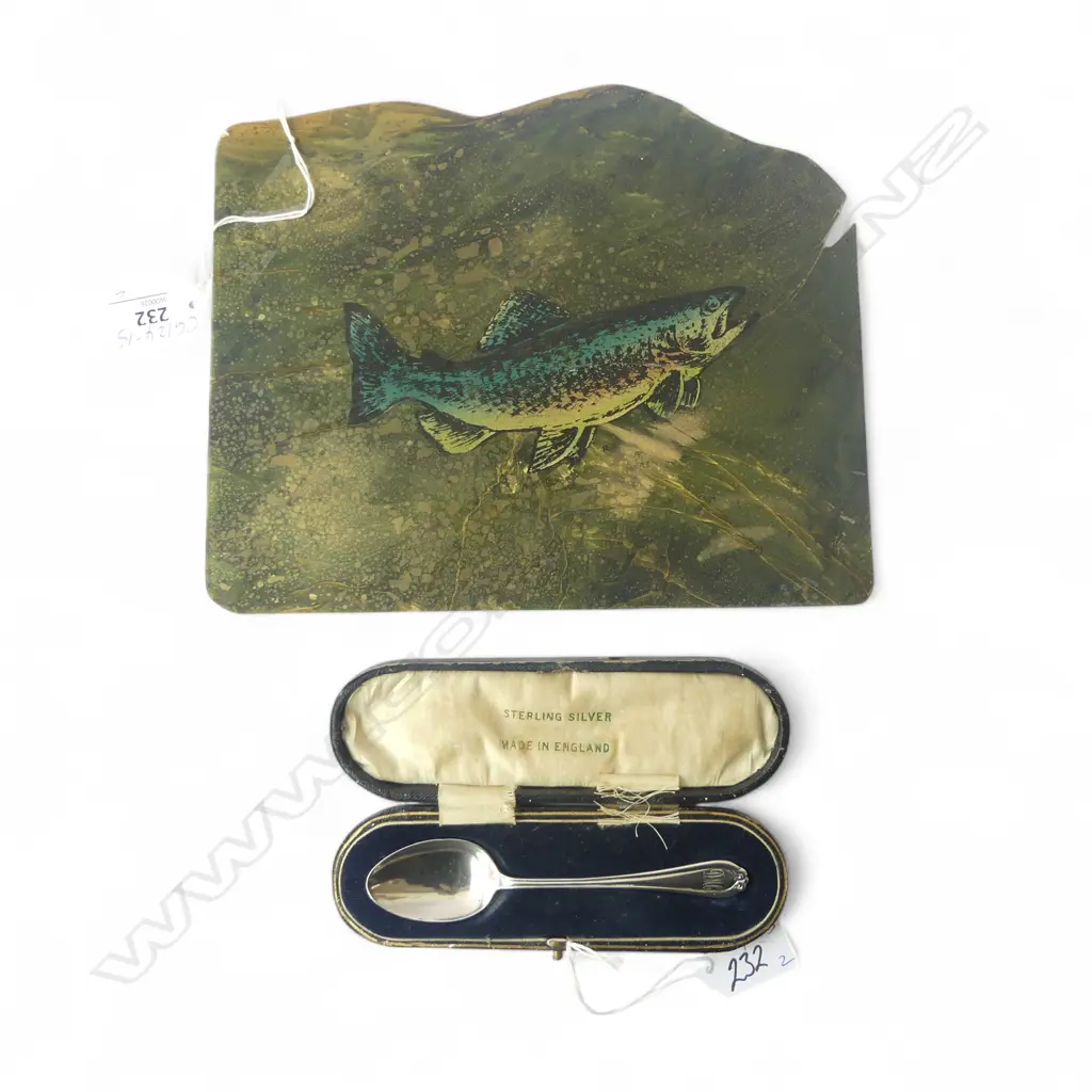 SLICE OF POUNAMU w. TROUT TRANSFER 195x245mm (HAIRLINE), BOXED STG SPOON, 19.5 gms Image 1++