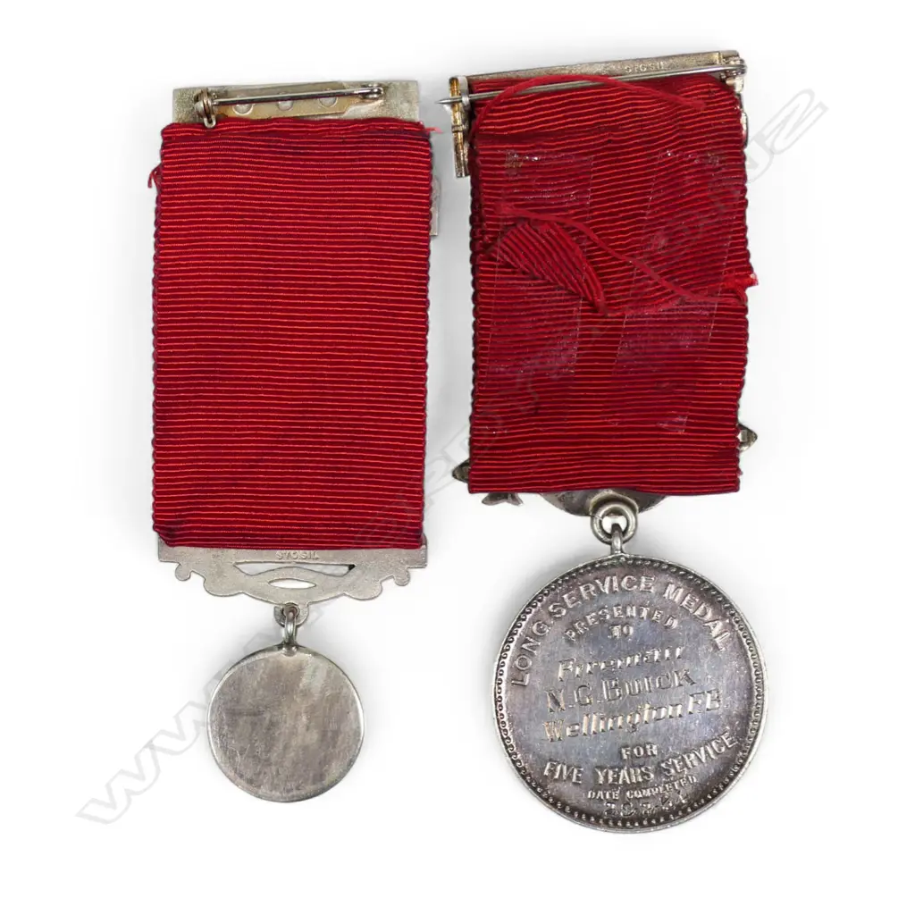 ANTON TEUTENBERG SILVER UFBA LONG SERVICE MEDAL TO N.G. BUICK (WELLINGTON) 28.3.54 + UNMARKED SILVER LIFE HON. MEMBER Image 1++