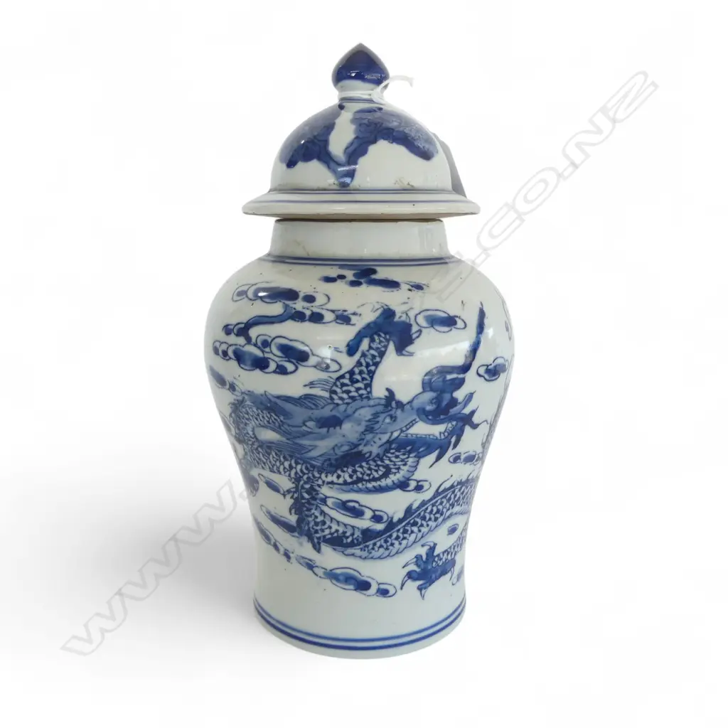 CHINESE B/W LIDDED VASE H.235mm Image 1++