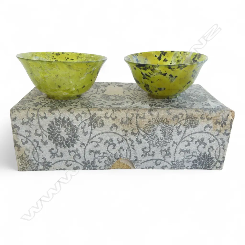 BOXED PR CHINESE VINTAGE JADE TEA BOWLS DIA75MM Image 1++