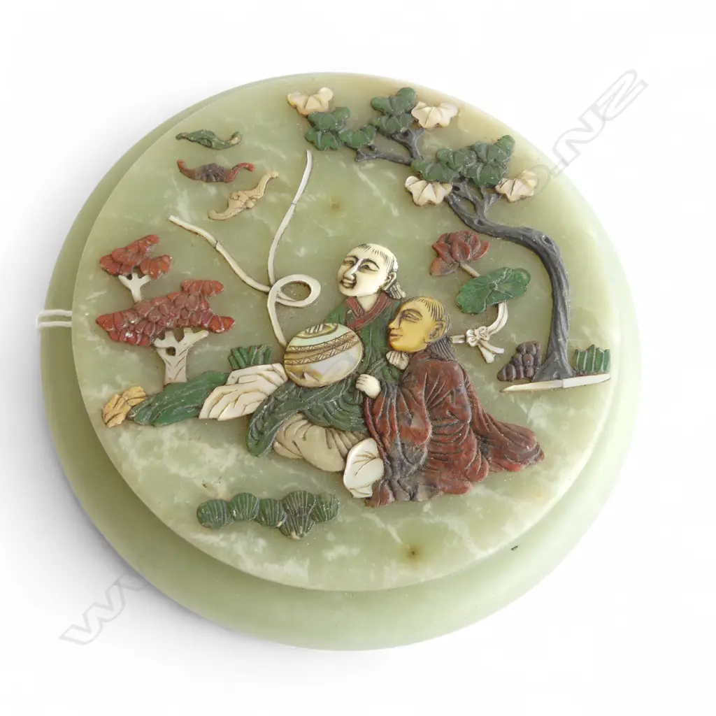 CHINESE JADE & MULTI STONE INLAID FIGURAL CIRCULAR LIDDED BOX DIA110MM Image 1++