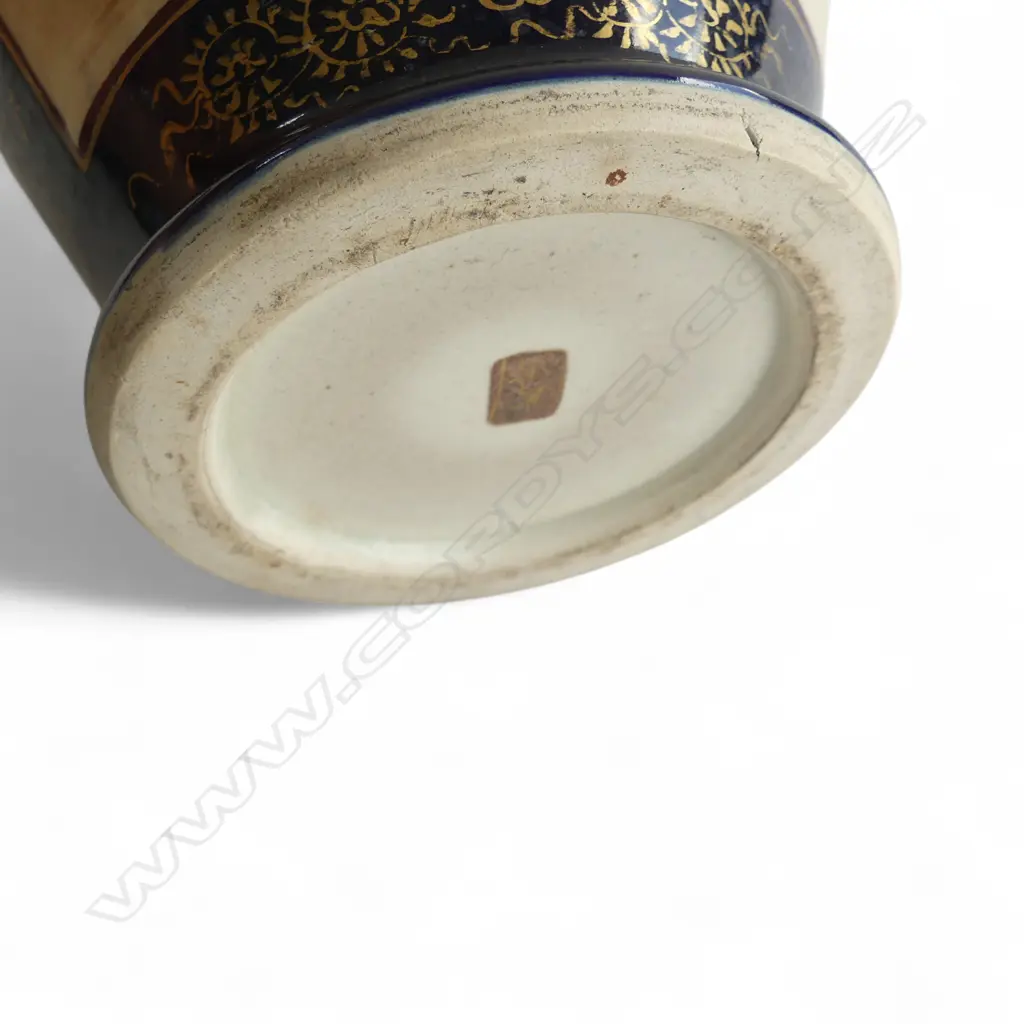 TALL SATSUMA VASE MT FUJI SCENE SIGNED H330MM Image 1++