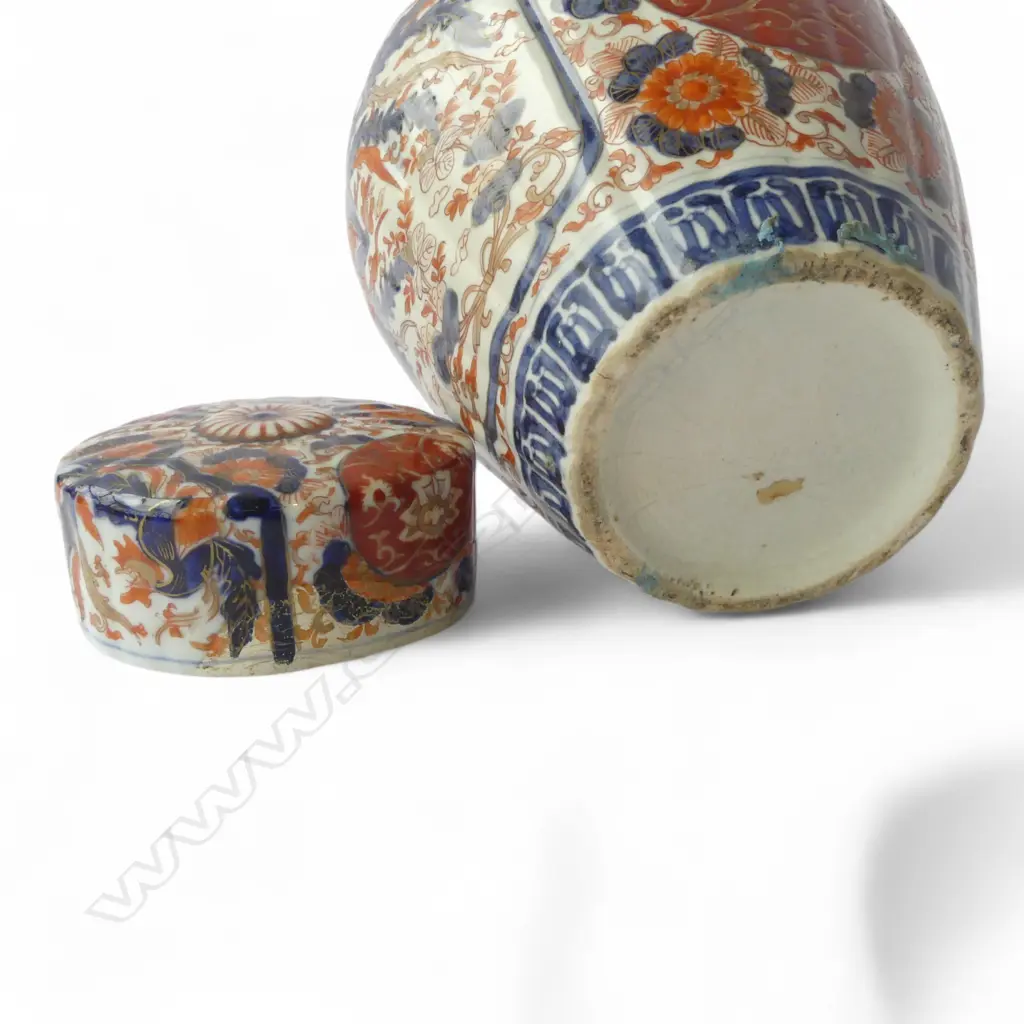 JAPANESE IMARI LIDDED VASE H.240mm LID REPAIRED Image 1++