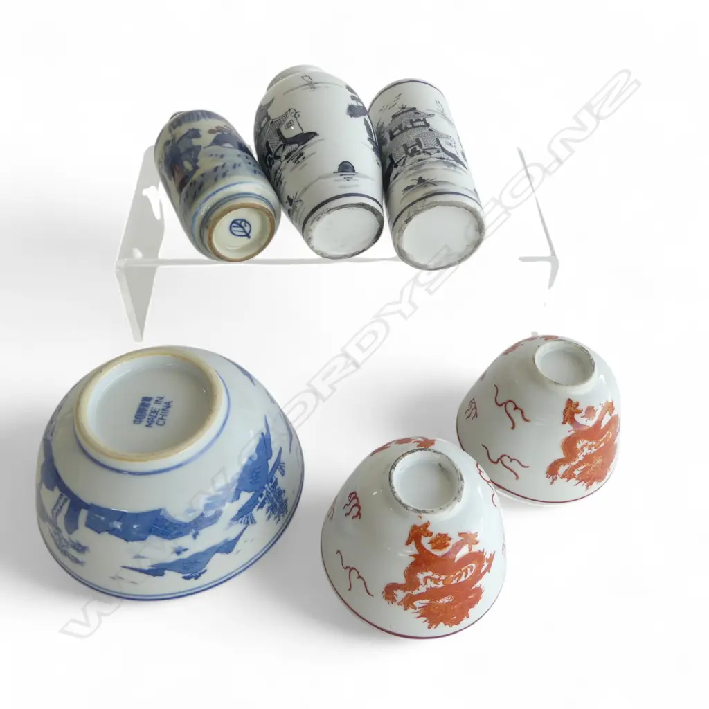6 PCES ORIENTAL CERAMICS; BOWL, 2 CUPS, 2 VASES, LIDDED CONTAINER H.95mm Image 1++