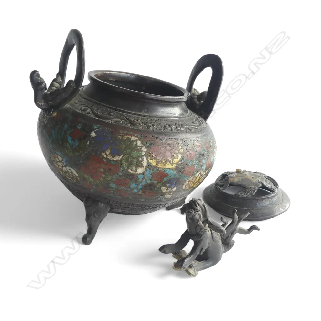 VINTAGE CHINESE BRONZE & CLOISONE LIDDED INCENCE BURNER DIA200MM FINIAL & FOOT NEEDS REPAIRING Image 1++