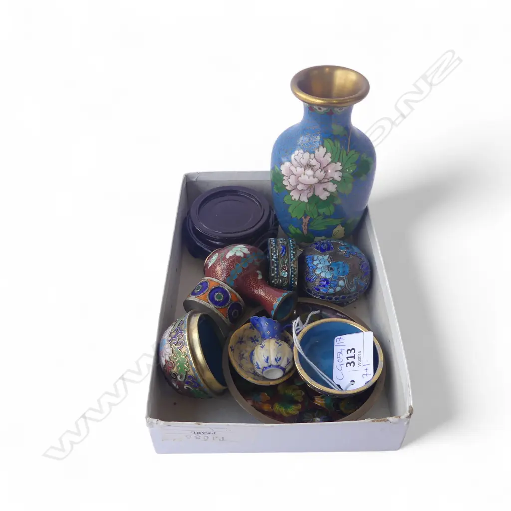 7 PCES CLOISONNE + MINIATURE JUG & WASH BOWL Image 1++