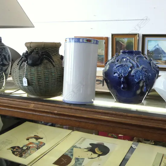 3 LG CHINESE VASES, FAULTS H.265mm