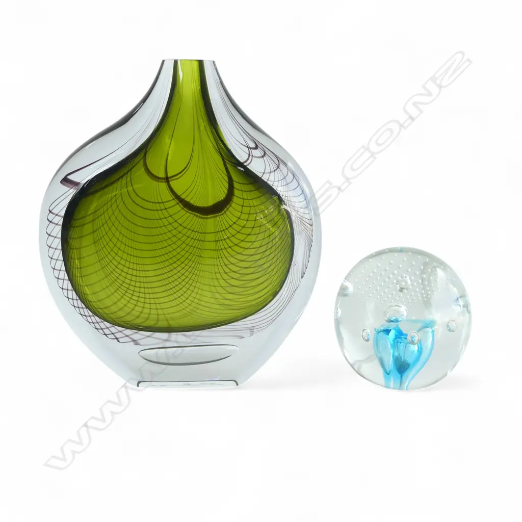 SIGNED & DATED GLASS VASE 2015 H.200mm (SMALL CHIP) + GLASS PAPERWEIGHT Image 1++