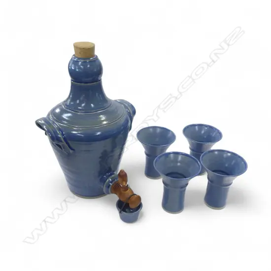 RICHARD CADNESS WINE FLAGON + 4 CUPS H.370mm one with chip