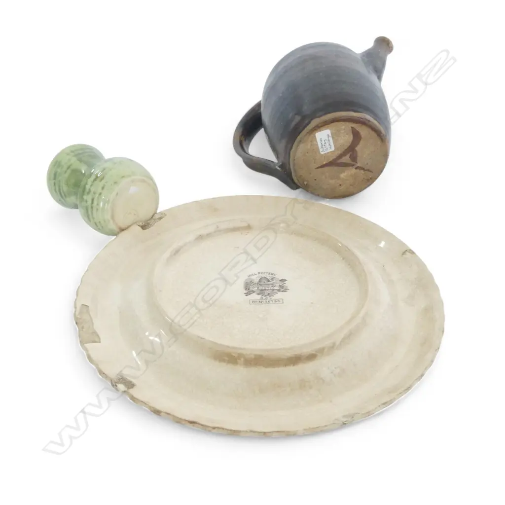 ARKANSAS POTTERY HOKIANGA TEA/COFFEE POT H.220mm + VICT BREAD PLATE chipped + C/LYNN VASE small Image 1++