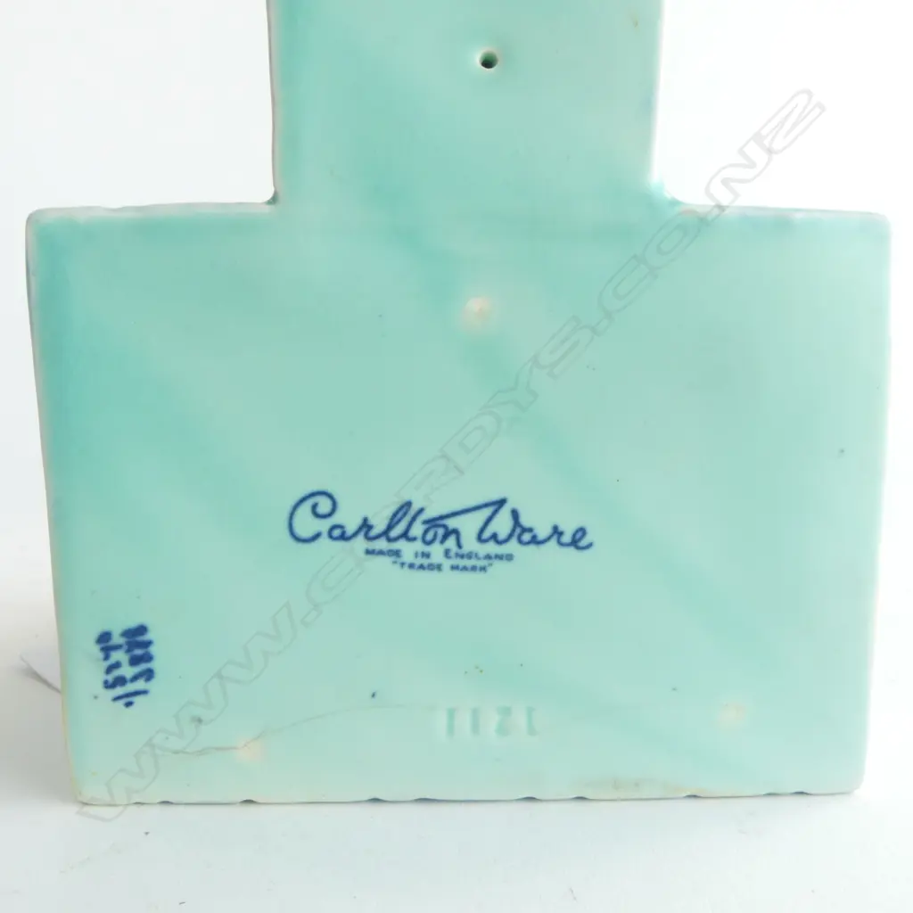 PR ART DECO CARLTON WARE BOOK ENDS (1 w. hairline crack to base) H.145mm Image 1++