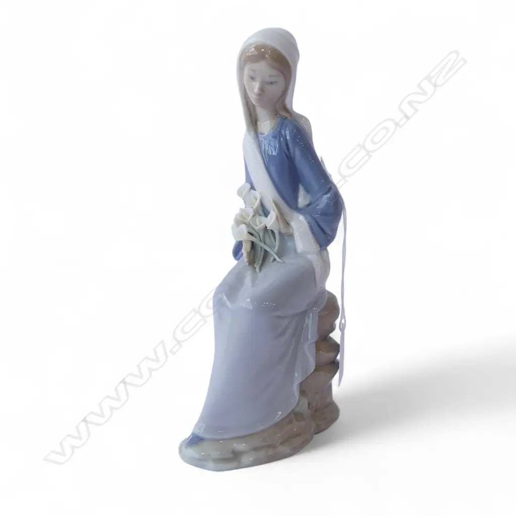      LLARDRO FIGURINE H.240mm Image 1++