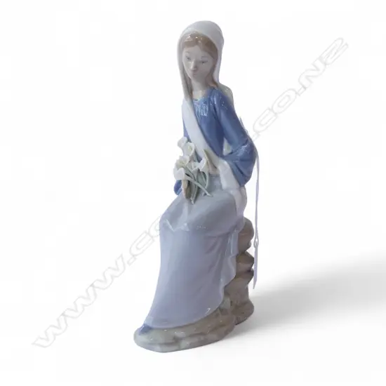      LLARDRO FIGURINE H.240mm