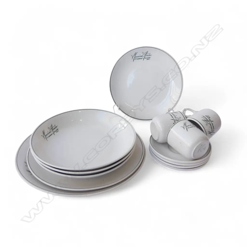 ASST. CROWN LYNN MANSION HOUSE DINNERWARE Image 1++