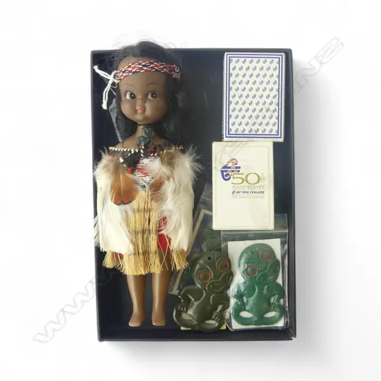 5 AIR NEW ZEALAND PLASTIC TIKIS, 2 DECKS OF CARDS + MAORI DOLL H.200mm